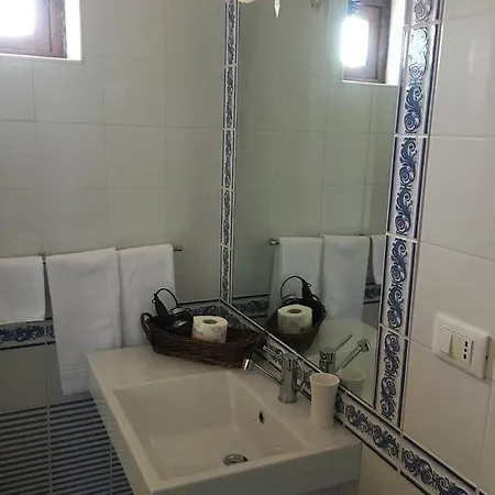 Alloggio per agriturismo Antica Tindari *
