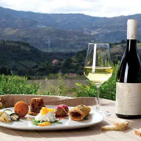 Alloggio per agriturismo Antica Tindari