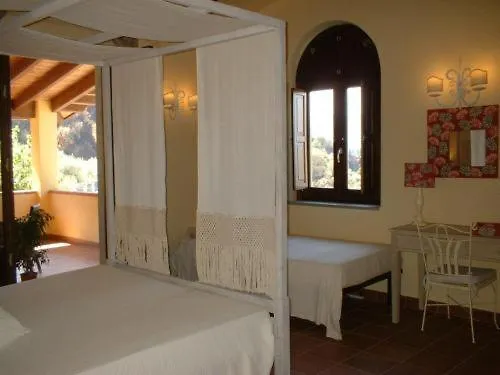 Alloggio per agriturismo Antica Tindari